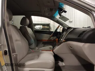 2006 Lexus RX 330 with VIN 2T2HA31U56C095491, listed as a IAAI auction lot 42607512 with 273,873 mi miles and . Bid and sale history available at DreamBid. Image 5.