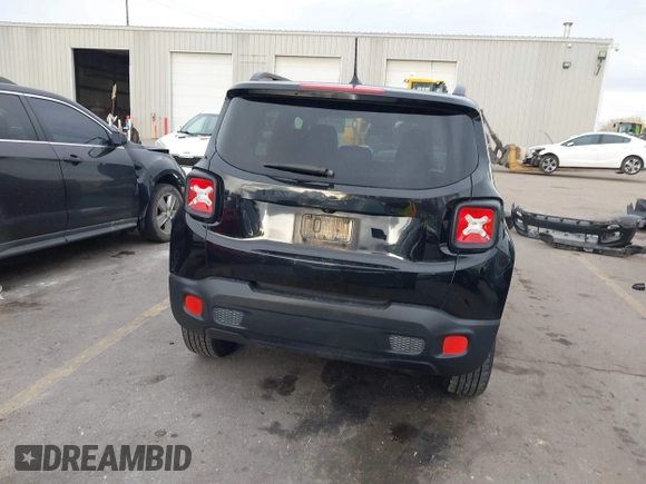 2017 Jeep Renegade Latitude with VIN ZACCJBBB8HPE73414, listed as a IAAI auction lot 41830671 with 105,227 mi miles. Bid and sale history available at carsss.com. Image 17.