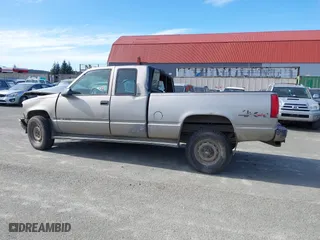 1998 Chevrolet C/K 1500 with VIN 1GCEK19RXWE183622, listed as a IAAI auction lot 41934099 with 175,979 mi miles. Bid and sale history available at carsss.com. Image 14.