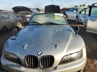 2001 BMW Z3 3.0i with VIN WBACN53401LL47061, listed as a Copart auction lot 77407164 with 0 mi miles and Non Repairable. Bid and sale history available at carsss.com. Image 5.