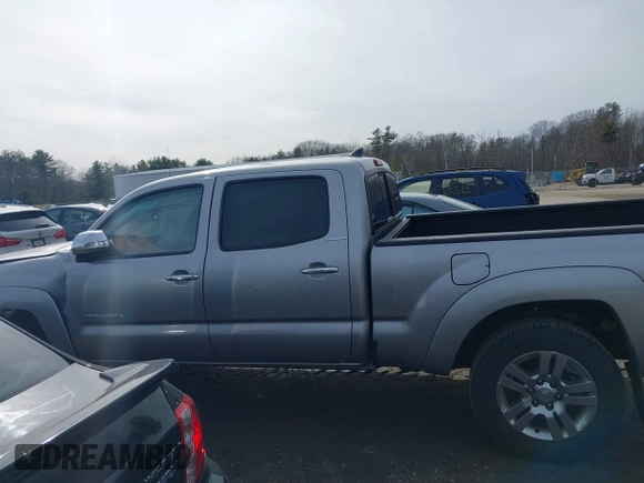 2015 Toyota Tacoma with VIN 3TMMU4FN7FM075543, listed as a IAAI auction lot 41761520 with 107,230 mi miles and . Bid and sale history available at DreamBid. Image 15.