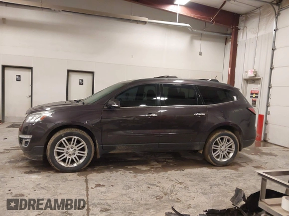 2015 Chevrolet Traverse LT with VIN 1GNKRGKD3FJ156874, listed as a IAAI auction lot 42013789 with 196,377 mi miles. Bid and sale history available at carsss.com. Image 14.
