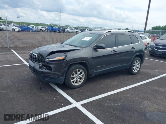 2015 Jeep Cherokee Latitude with VIN 1C4PJLCB5FW689811, listed as a IAAI auction lot 42113567 with 113,740 mi miles and . Bid and sale history available at carsss.com. Image 17.