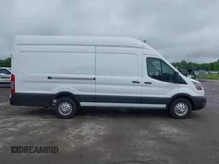 2022 Ford Transit Cargo with VIN 1FTBR3U85NKA64272, listed as a IAAI auction lot 42427708 with 62,043 mi miles and . Bid and sale history available at DreamBid. Image 14.