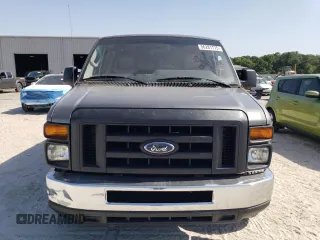 2009 Ford Econoline Cargo z VIN 1FTNS24W89DA18844, wystawiony jako Copart lot #56281775 z przebiegiem 231 564 mil mil oraz Tytuł czysty. Historia ofert i sprzedaży dostępna na DreamBid. Obrazek 5.