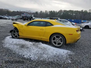 2013 Chevrolet Camaro LT z VIN 2G1FC1E32D9153512, wystawiony jako Copart lot #89239295 z przebiegiem 148 336 mil mil oraz Szkoda całkowita • Salvage title. Historia ofert i sprzedaży dostępna na DreamBid. Obrazek 2.
