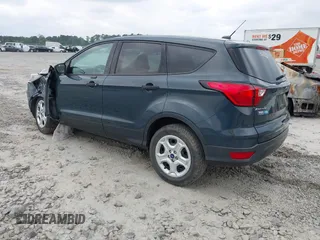 2019 Ford Escape S с VIN 1FMCU0F75KUB83831, выставлен на аукционе IAAI как лот 42048617 с пробегом 164 927 миль миль и . История ставок и продаж доступна на DreamBid. Изображение 3.