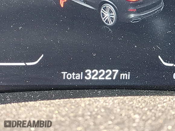 2023 BMW X5 xDrive40i with VIN 5UXCR6C00P9R65110, listed as a IAAI auction lot 42635441 with 32,227 mi miles and . Bid and sale history available at DreamBid. Image 14.