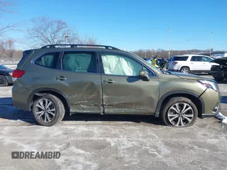 2024 Subaru Forester Limited with VIN JF2SKALC7RH423320, listed as a IAAI auction lot 41417270 with 7,506 mi miles. Bid and sale history available at carsss.com. Image 13.