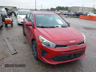 2023 Kia Rio S z VIN 3KPA24AD4PE545305, wystawiony jako IAAI lot #41423922 z przebiegiem 38 144 mil mil oraz . Historia ofert i sprzedaży dostępna na DreamBid. Obrazek 1.