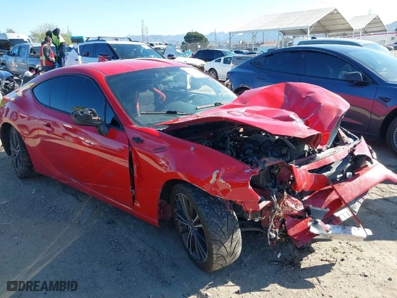 2015 Scion FR-S with VIN JF1ZNAA15F8711943, listed as a IAAI auction lot 41831252 with 135,184 mi miles. Bid and sale history available at carsss.com. Image 1.