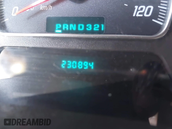 2003 GMC Envoy SLE with VIN 1GKDT13S732168534, listed as a IAAI auction lot 38049193 with 230,894 mi miles. Bid and sale history available at carsss.com. Image 7.