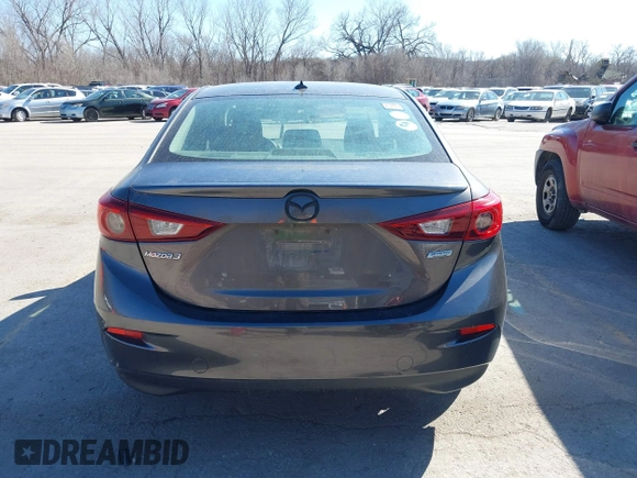 2017 Mazda 3 Grand Touring z VIN 3MZBN1W39HM137879, wystawiony jako IAAI lot #41857308 z przebiegiem 73 569 mil mil oraz . Historia ofert i sprzedaży dostępna na DreamBid. Obrazek 16.