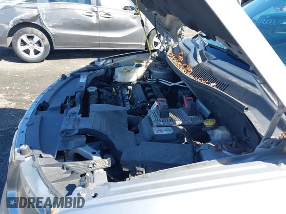2017 Jeep Compass Sport SE with VIN 1C4NJCBA3HD185854, listed as a IAAI auction lot 42365395 with 100,308 mi miles and . Bid and sale history available at DreamBid. Image 6.
