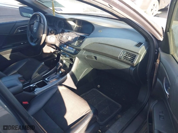 2016 Honda Accord Sedan Sport with VIN 1HGCR2F54GA095668, listed as a IAAI auction lot 41369867 with 174,704 mi miles. Bid and sale history available at carsss.com. Image 5.