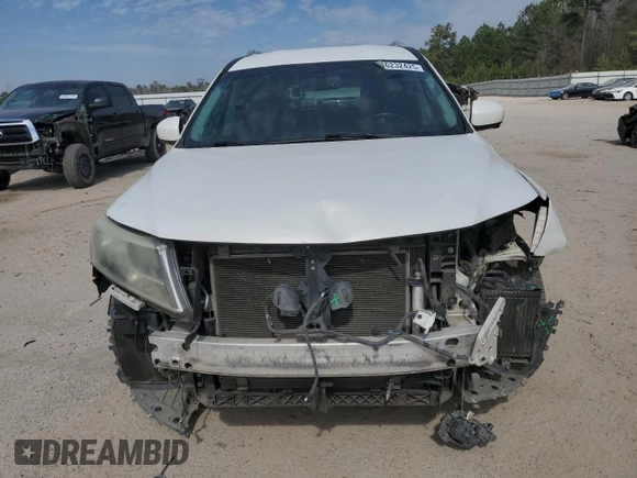 2014 Nissan Pathfinder Platinum with VIN 5N1AR2MNXEC679465, listed as a Copart auction lot 46232425 with 225,699 mi miles and Salvage title. Bid and sale history available at DreamBid. Image 5.