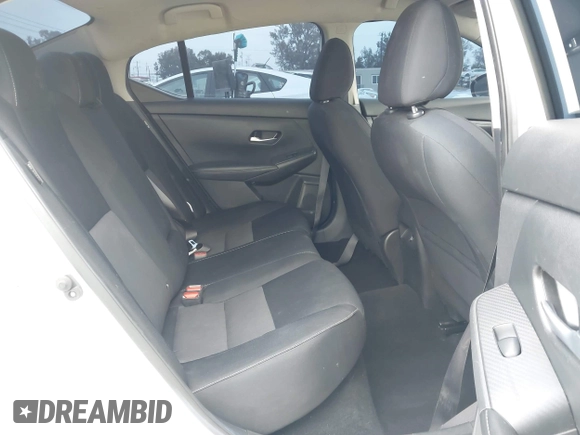 2021 Nissan Sentra SV z VIN 3N1AB8CV6MY317316, wystawiony jako IAAI lot #42021421 z przebiegiem 39 902 mil mil oraz . Historia ofert i sprzedaży dostępna na DreamBid. Obrazek 8.