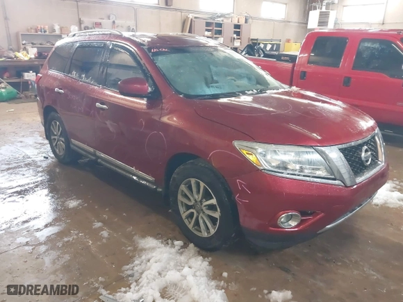 2014 Nissan Pathfinder S with VIN 5N1AR2MM4EC630270, listed as a IAAI auction lot 41718187 with 110,360 mi miles. Bid and sale history available at carsss.com. Image 1.