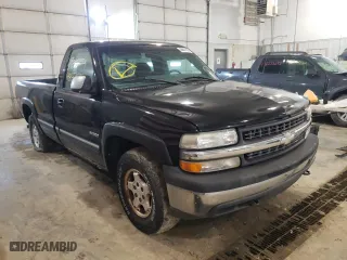 2000 Chevrolet Silverado 1500 LS with VIN 1GCEK14T1YE263459, listed as a Copart auction lot 48851852 with 146,246 mi miles and Salvage Title. Bid and sale history available at carsss.com. Image 1.