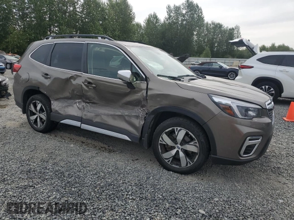 2021 Subaru Forester Touring z VIN JF2SKAXC0MH560263, wystawiony jako Copart lot #61453195 z przebiegiem Nie podano mil oraz Szkoda całkowita • Salvage title. Historia ofert i sprzedaży dostępna na DreamBid. Obrazek 4.