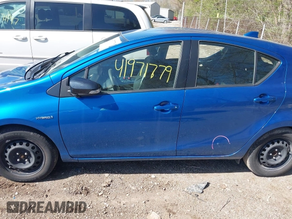 2015 Toyota Prius One with VIN JTDKDTB32F1092818, listed as a IAAI auction lot 41971779 with 113,974 mi miles and . Bid and sale history available at carsss.com. Image 14.