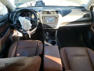 2018 Subaru Outback Touring with VIN 4S4BSATC8J3347036, listed as a Copart auction lot 42232655 with 101,384 mi miles and Salvage title. Bid and sale history available at DreamBid. Image 8.