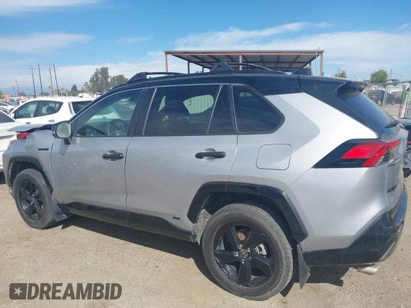 2021 Toyota RAV4 Hybrid XSE with VIN 4T3E6RFV6MU040399, listed as a IAAI auction lot 42020866 with 46,593 mi miles and . Bid and sale history available at DreamBid. Image 15.