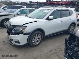 2017 Nissan Rogue SL with VIN 5N1AT2MT1HC752985, listed as a IAAI auction lot 41246428 with 140,101 mi miles. Bid and sale history available at carsss.com. Image 17.