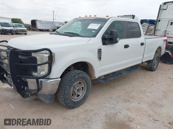 2019 Ford F-250 XL with VIN 1FT7W2B62KED14801, listed as a IAAI auction lot 42523552 with 268,169 mi miles and . Bid and sale history available at DreamBid. Image 2.