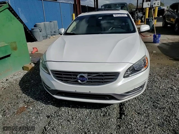 2016 Volvo S60 Inscription T5 Drive-E Premier with VIN LYV402FK8GB092039, listed as a Copart auction lot 85234634 with NaN miles and Salvage Title. Bid and sale history available at carsss.com. Image 13.