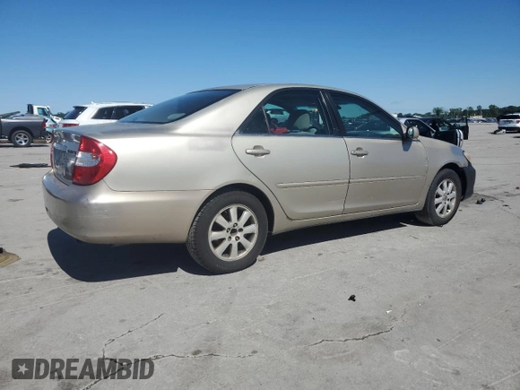 2004 Toyota Camry LE z VIN 4T1BE32K94U366012, wystawiony jako Copart lot #57884305 z przebiegiem 155 900 mil mil oraz Czysty tytuł • Clean title. Historia ofert i sprzedaży dostępna na DreamBid. Obrazek 3.