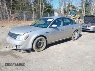 2008 Ford Taurus SEL z VIN 1FAHP24WX8G132507, wystawiony jako IAAI lot #42013031 z przebiegiem 110 805 mil mil oraz . Historia ofert i sprzedaży dostępna na DreamBid. Obrazek 16.