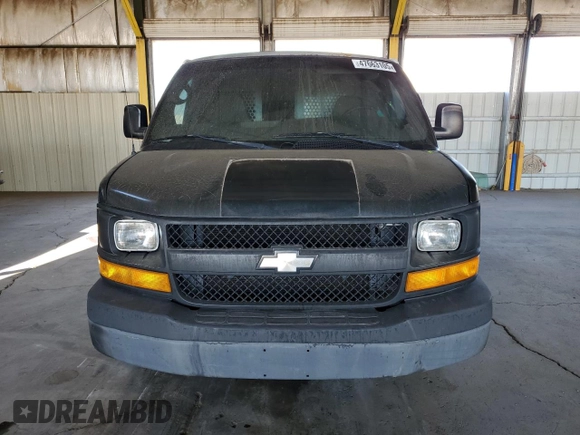 2004 Chevrolet Express Cargo Van with VIN 1GCGG29V741185720, listed as a Copart auction lot 47663105 with 349,215 mi miles and Salvage Title. Bid and sale history available at carsss.com. Image 5.