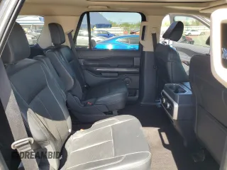 2022 Ford Expedition XLT с VIN 1FMJU1HT9NEA64525, выставлен на аукционе Copart как лот 61219075 с пробегом 36 718 миль миль и Списание • Salvage title. История ставок и продаж доступна на DreamBid. Изображение 11.