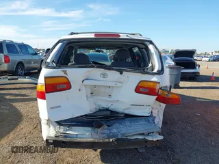 2000 Toyota Sienna LE z VIN 4T3ZF13C3YU278612, wystawiony jako IAAI lot #42018517 z przebiegiem 165 147 mil mil oraz . Historia ofert i sprzedaży dostępna na DreamBid. Obrazek 6.