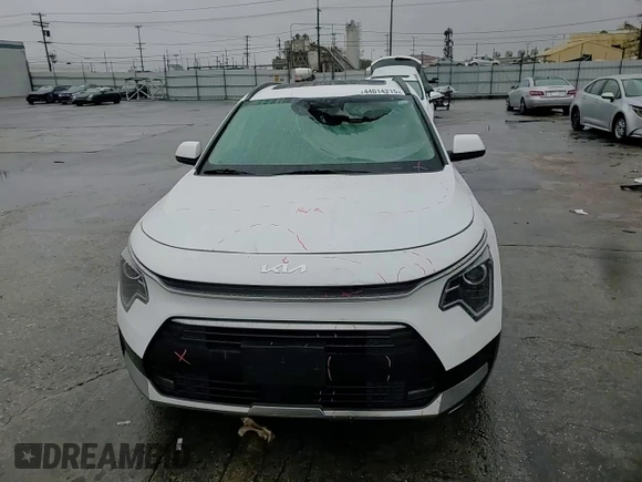 2024 Kia Niro EX Touring with VIN KNDCR3LE2R5178469, listed as a Copart auction lot 44014215 with 13,417 mi miles and Salvage Title. Bid and sale history available at carsss.com. Image 11.