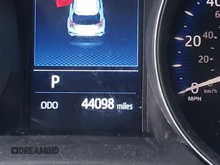 2019 Toyota C-HR XLE with VIN JTNKHMBX5K1062246, listed as a IAAI auction lot 41515839 with 44,098 mi miles. Bid and sale history available at carsss.com. Image 15.