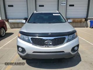 2012 Kia Sorento LX with VIN 5XYKT4A2XCG286512, listed as a Copart auction lot 52741445 with 142,551 mi miles and Clean Title. Bid and sale history available at carsss.com. Image 5.