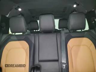 2024 Land Rover Defender X-Dynamic SE with VIN SALE2FEU4R2276545, listed as a Copart auction lot 80036954 with 6,119 mi miles and Salvage title. Bid and sale history available at DreamBid. Image 10.