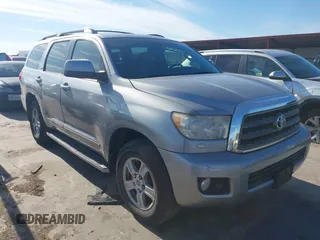 2010 Toyota Sequoia SR5 with VIN 5TDZM5G16AS002051, listed as a IAAI auction lot 41313149 with 182,666 mi miles. Bid and sale history available at carsss.com. Image 1.