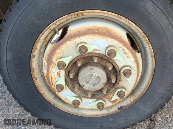 2011 Ford F-350 Platinum с VIN 1FT7W3B60BEB77928, выставлен на аукционе IAAI как лот 42626946 с пробегом 429 347 миль миль и . История ставок и продаж доступна на DreamBid. Изображение 14.