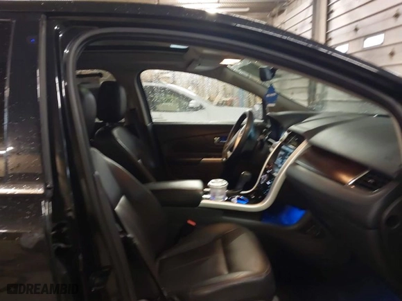 2013 Ford Edge Limited with VIN 2FMDK4KC5DBE10769, listed as a IAAI auction lot 41831326 with 176,537 mi miles. Bid and sale history available at carsss.com. Image 5.