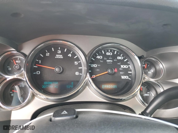 2009 Chevrolet Silverado 1500 LT with VIN 1GCEK29029Z114797, listed as a Copart auction lot 51542175 with 307,799 mi miles and Salvage Title. Bid and sale history available at carsss.com. Image 9.