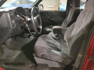1999 GMC Sonoma with VIN 1GTCS1448X8503202, listed as a Copart auction lot 83573464 with 230,724 mi miles and Salvage Title. Bid and sale history available at carsss.com. Image 7.