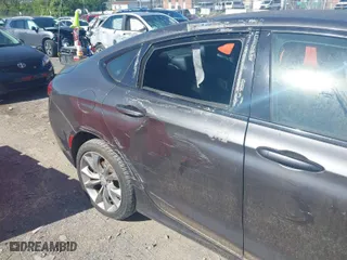 2015 Chrysler 200 S with VIN 1C3CCCBG0FN514124, listed as a IAAI auction lot 42038014 with 143,297 mi miles. Bid and sale history available at carsss.com. Image 6.