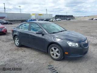 2014 Chevrolet Cruze 1LT with VIN 1G1PC5SB4E7288596, listed as a IAAI auction lot 42047744 with 1 mi miles. Bid and sale history available at carsss.com. Image 1.