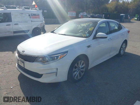 2016 Kia Optima EX with VIN 5XXGU4L32GG070138, listed as a IAAI auction lot 42138810 with 131,040 mi miles. Bid and sale history available at carsss.com. Image 18.