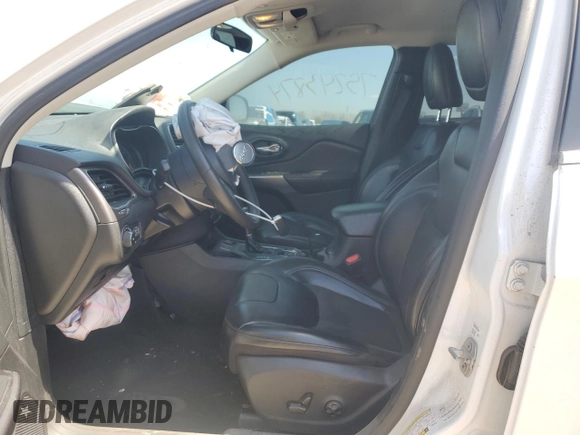2020 Jeep Cherokee Latitude Plus with VIN 1C4PJLLBXLD620586, listed as a Copart auction lot 75243874 with 98,319 mi miles and Salvage title. Bid and sale history available at DreamBid. Image 7.