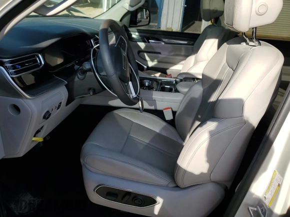 2022 Jeep Wagoneer Series II с VIN 1C4SJVBT8NS129187, выставлен на аукционе Copart как лот 53165565 с пробегом 73 078 миль миль и Списание • Salvage title. История ставок и продаж доступна на DreamBid. Изображение 7.