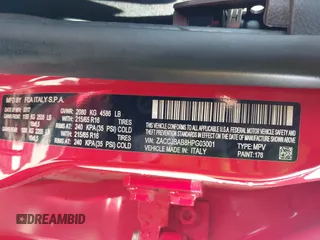 2017 Jeep Renegade Sport z VIN ZACCJBAB8HPG03001, wystawiony jako IAAI lot #42058209 z przebiegiem 80 655 mil mil oraz . Historia ofert i sprzedaży dostępna na DreamBid. Obrazek 9.